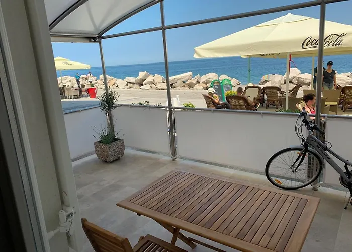 Lanterna * Πιράν